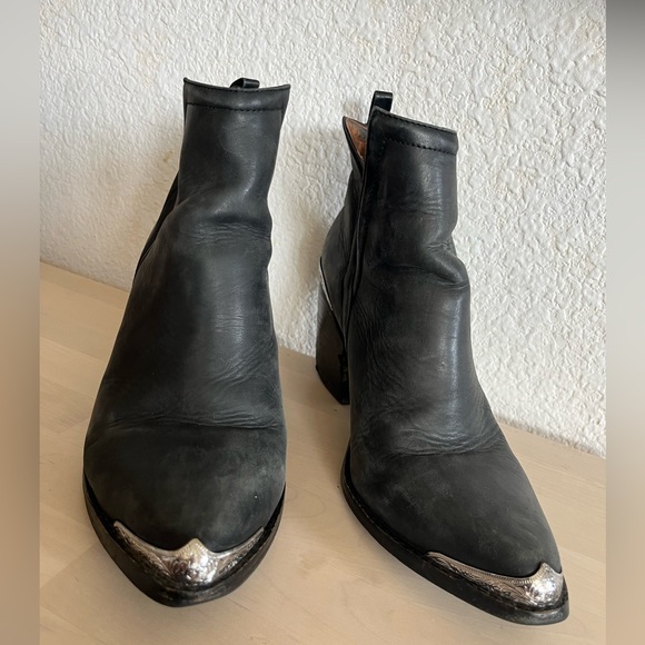 Jeffrey Campbell Black Heeled Boots with Silver Accents - Picture 2 of 13